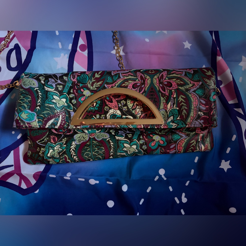 BOHO! Floral Paisley Foldover Clutch/ crossbody Handbag